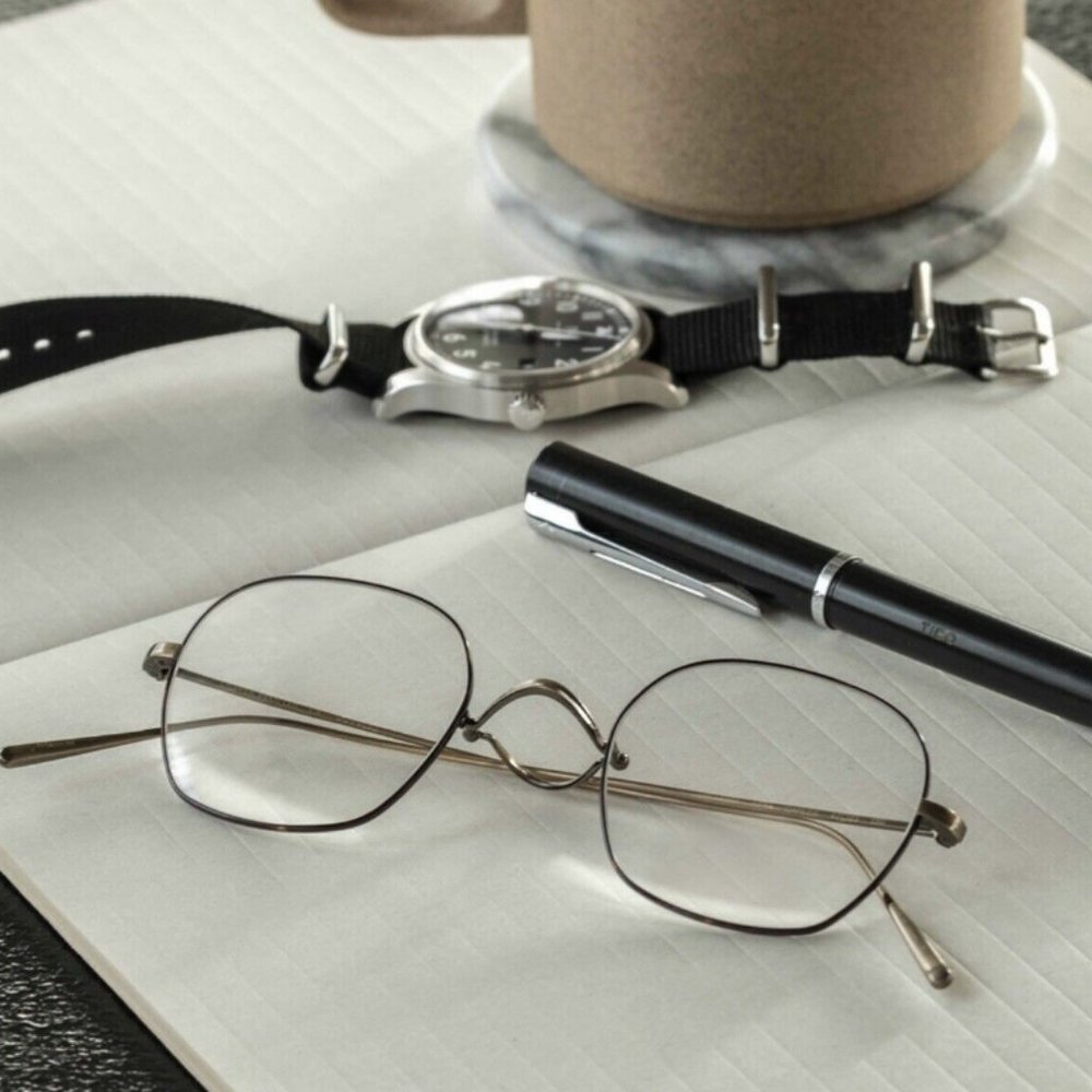 OLIVER PEOPLES CARLES 47mm Optical Frame MSRP$507 Antique Gold Super Rare Find
